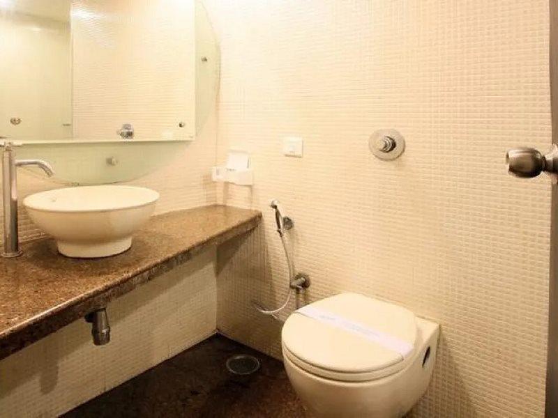 Hotel Manorama Vijayawāda Dış mekan fotoğraf